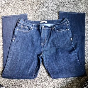 Levi’s 515 Boot Cut Jeans. 16L